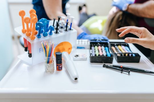 Conservative and Aesthetic Dentistry