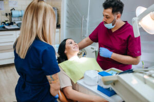 „First Step“ Zahnpaket für Neupatienten bei Phoenix Dental